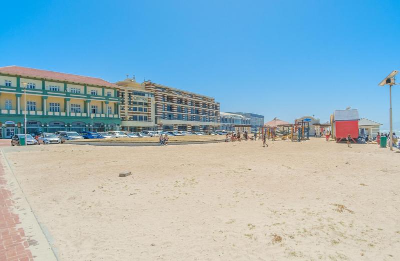 2 Bedroom Property for Sale in Muizenberg Western Cape